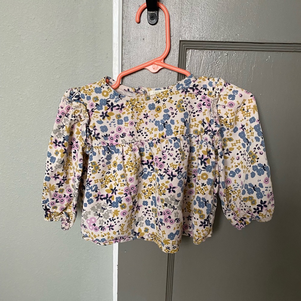 Chelsea and Violet baby outfit